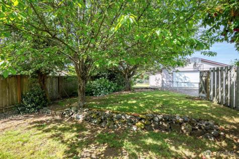 828 S Hawthorne Street Tacoma WA 98465