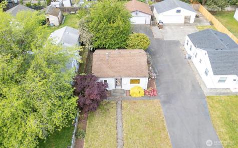 828 S Hawthorne Street Tacoma WA 98465