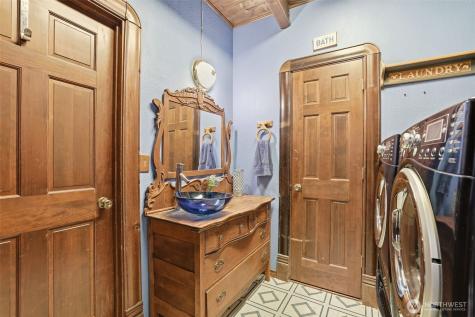 303 E 11th Street Snohomish WA 98290