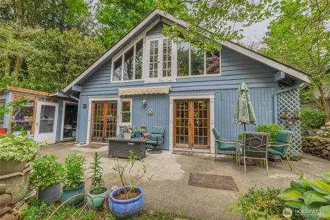 303 E 11th Street Snohomish WA 98290