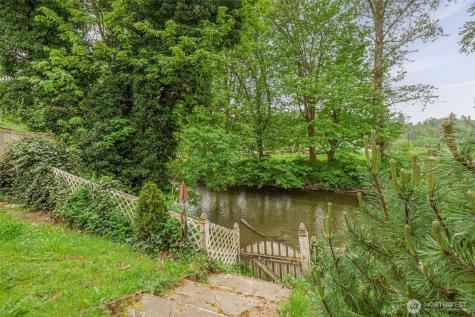 303 E 11th Street Snohomish WA 98290