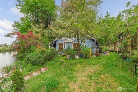 303 E 11th Street Snohomish WA 98290