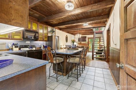 303 E 11th Street Snohomish WA 98290