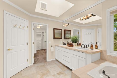 3005 235th Avenue SE Sammamish WA 98075