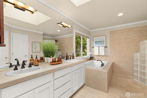 3005 235th Avenue SE Sammamish WA 98075