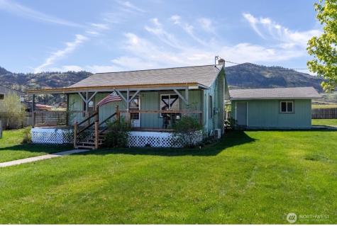 6 Salam Lane Oroville WA 98844