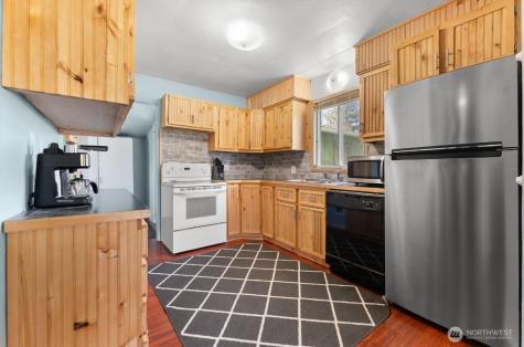 6 Salam Lane Oroville WA 98844