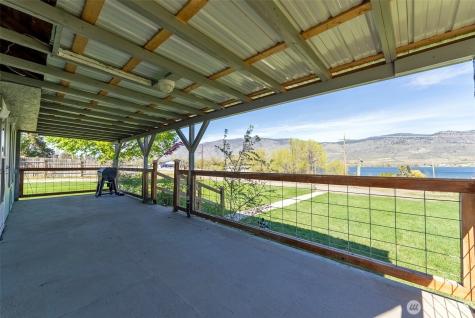 6 Salam Lane Oroville WA 98844