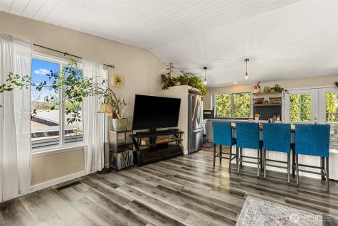 520 Lacey Place NE East Wenatchee WA 98802