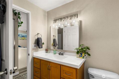 520 Lacey Place NE East Wenatchee WA 98802
