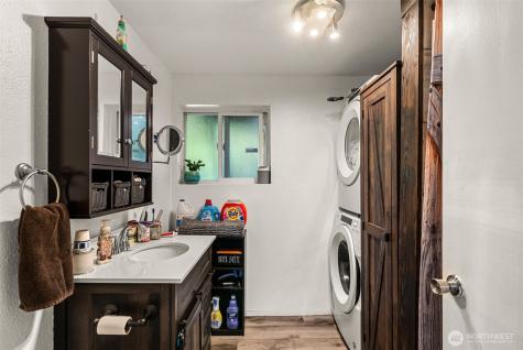 520 Lacey Place NE East Wenatchee WA 98802