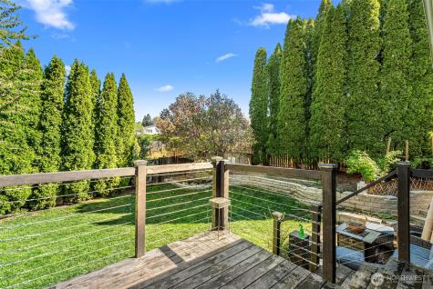 520 Lacey Place NE East Wenatchee WA 98802