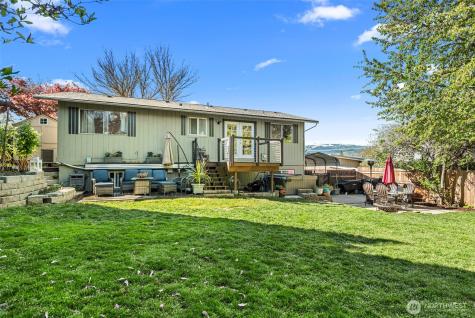 520 Lacey Place NE East Wenatchee WA 98802