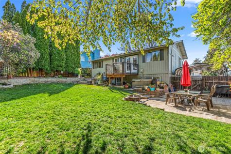 520 Lacey Place NE East Wenatchee WA 98802