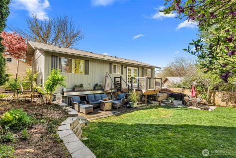520 Lacey Place NE East Wenatchee WA 98802