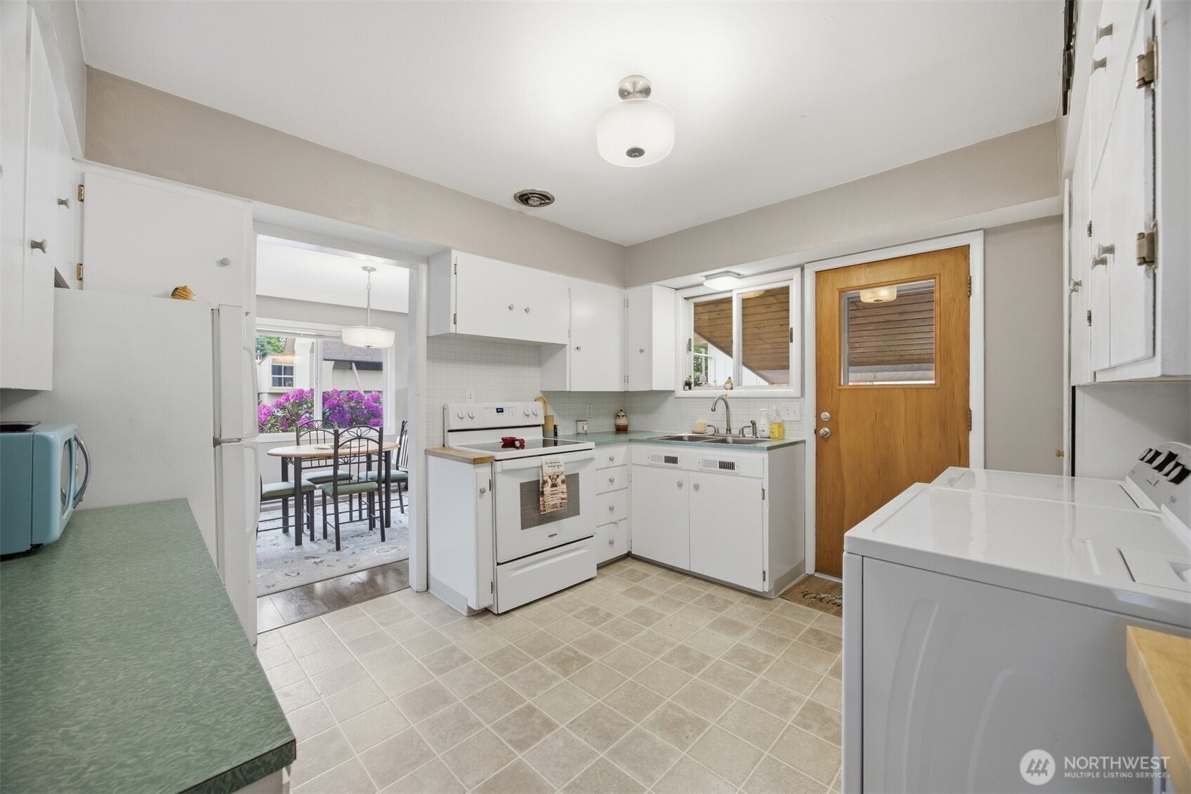 1209 Grover Street Lynden WA 98264
