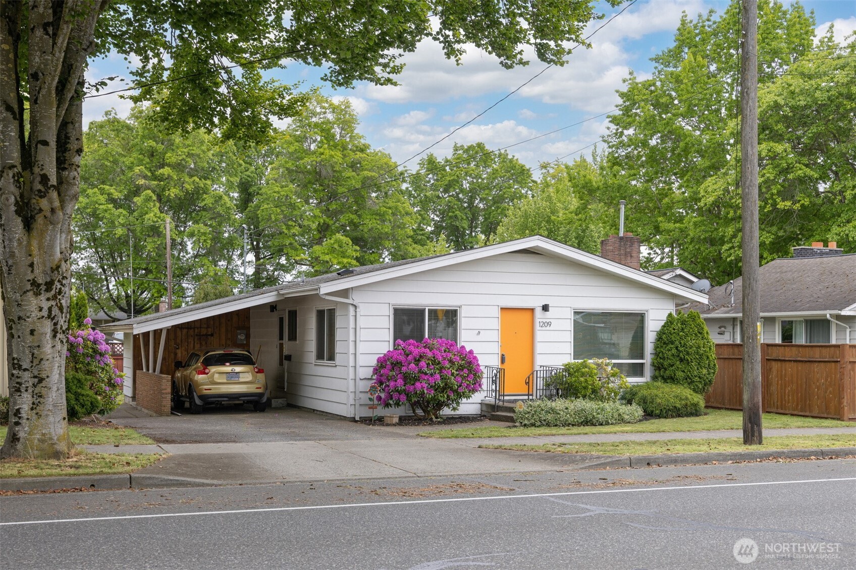 1209 Grover Street Lynden WA 98264