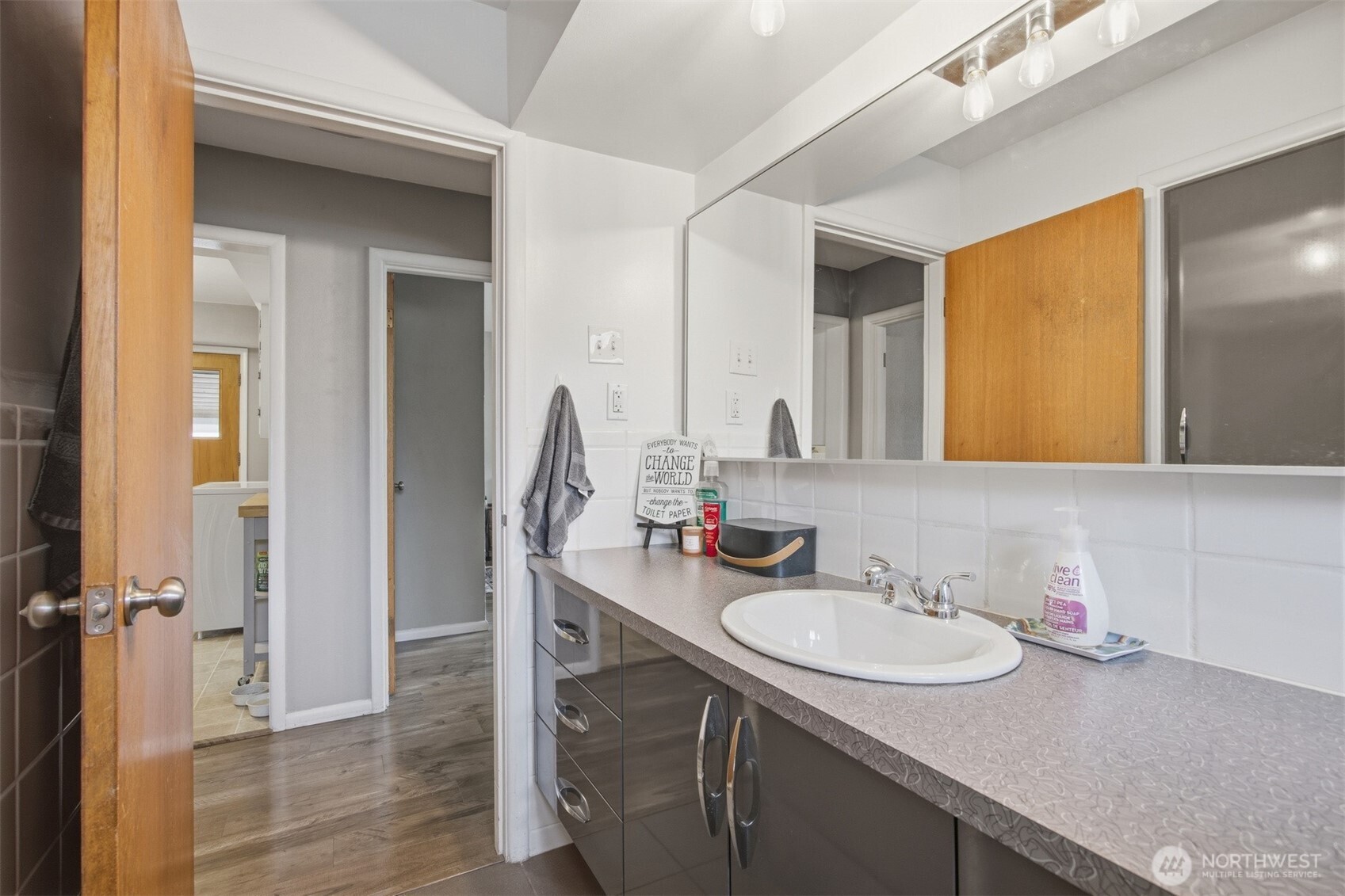 1209 Grover Street Lynden WA 98264
