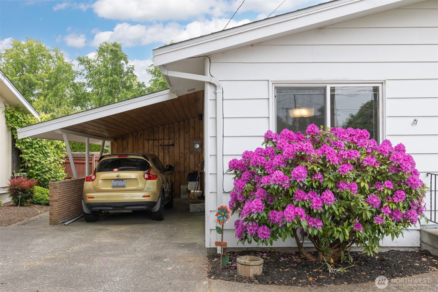 1209 Grover Street Lynden WA 98264