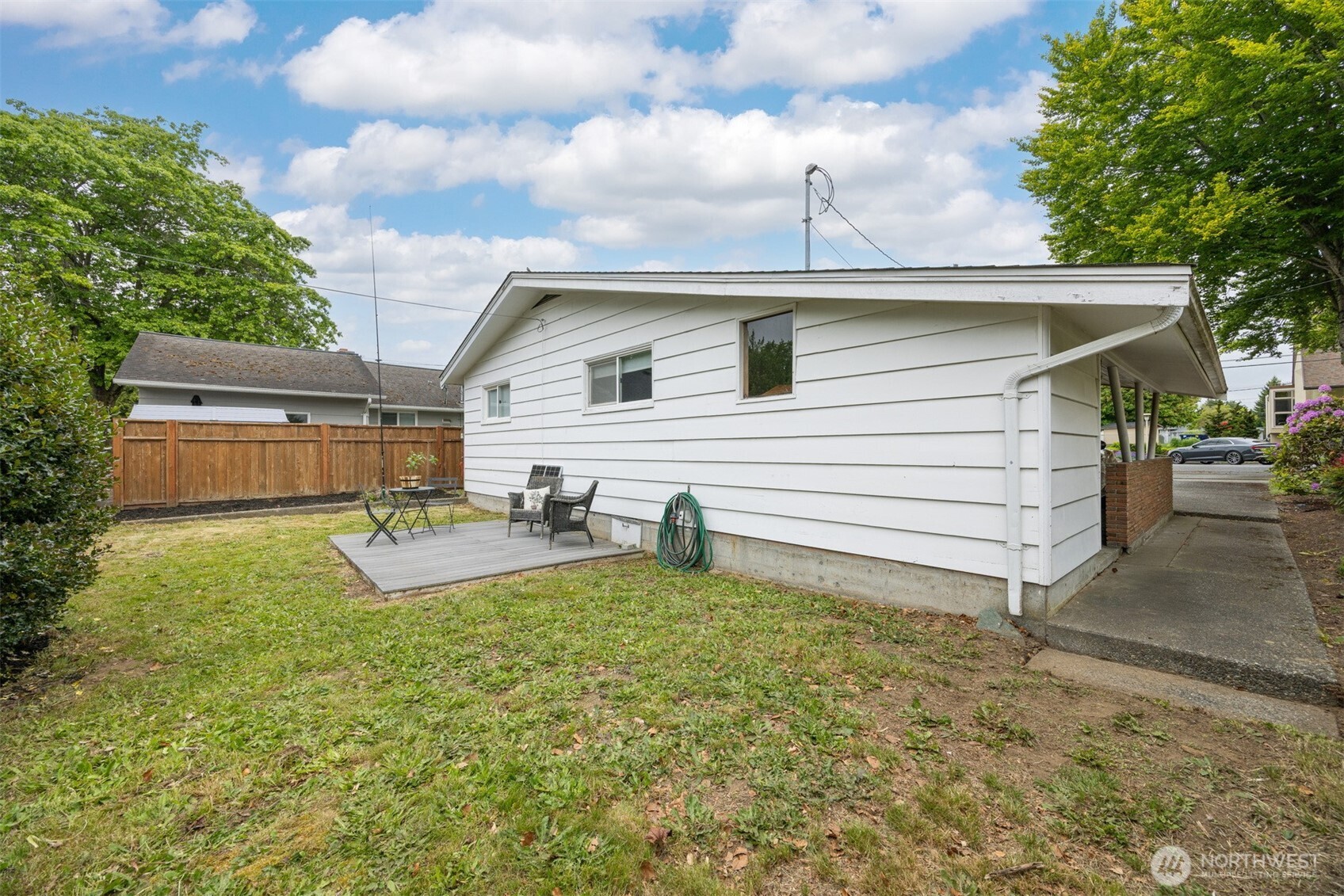 1209 Grover Street Lynden WA 98264