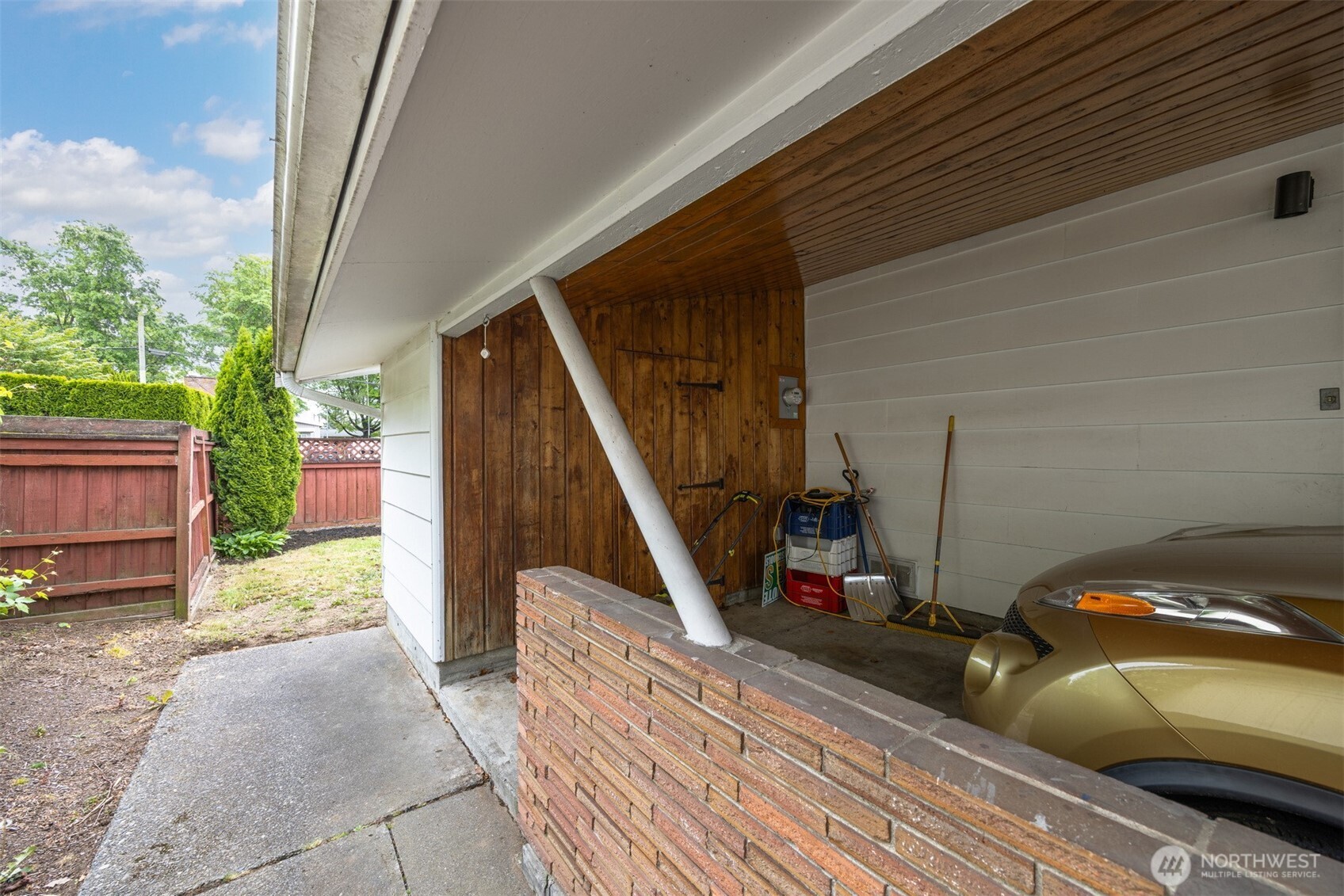 1209 Grover Street Lynden WA 98264