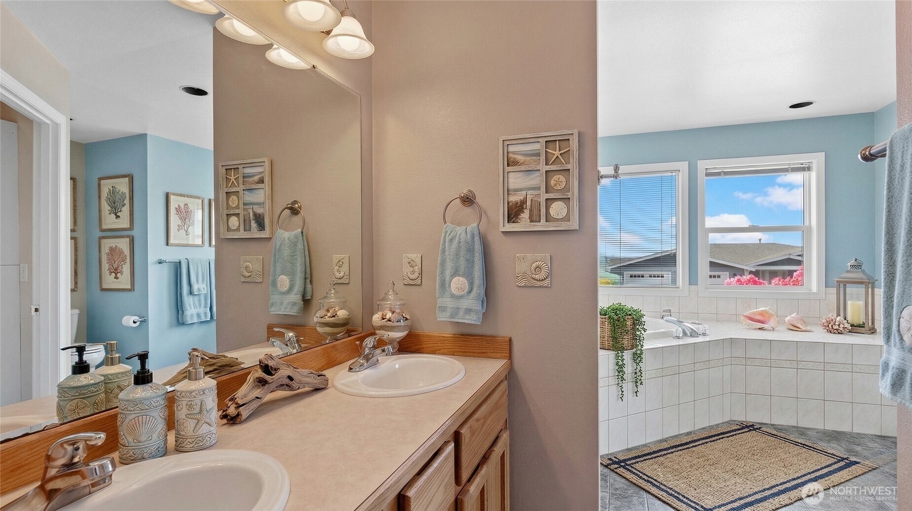 1042 Shorecrest Place Camano Island WA 98282