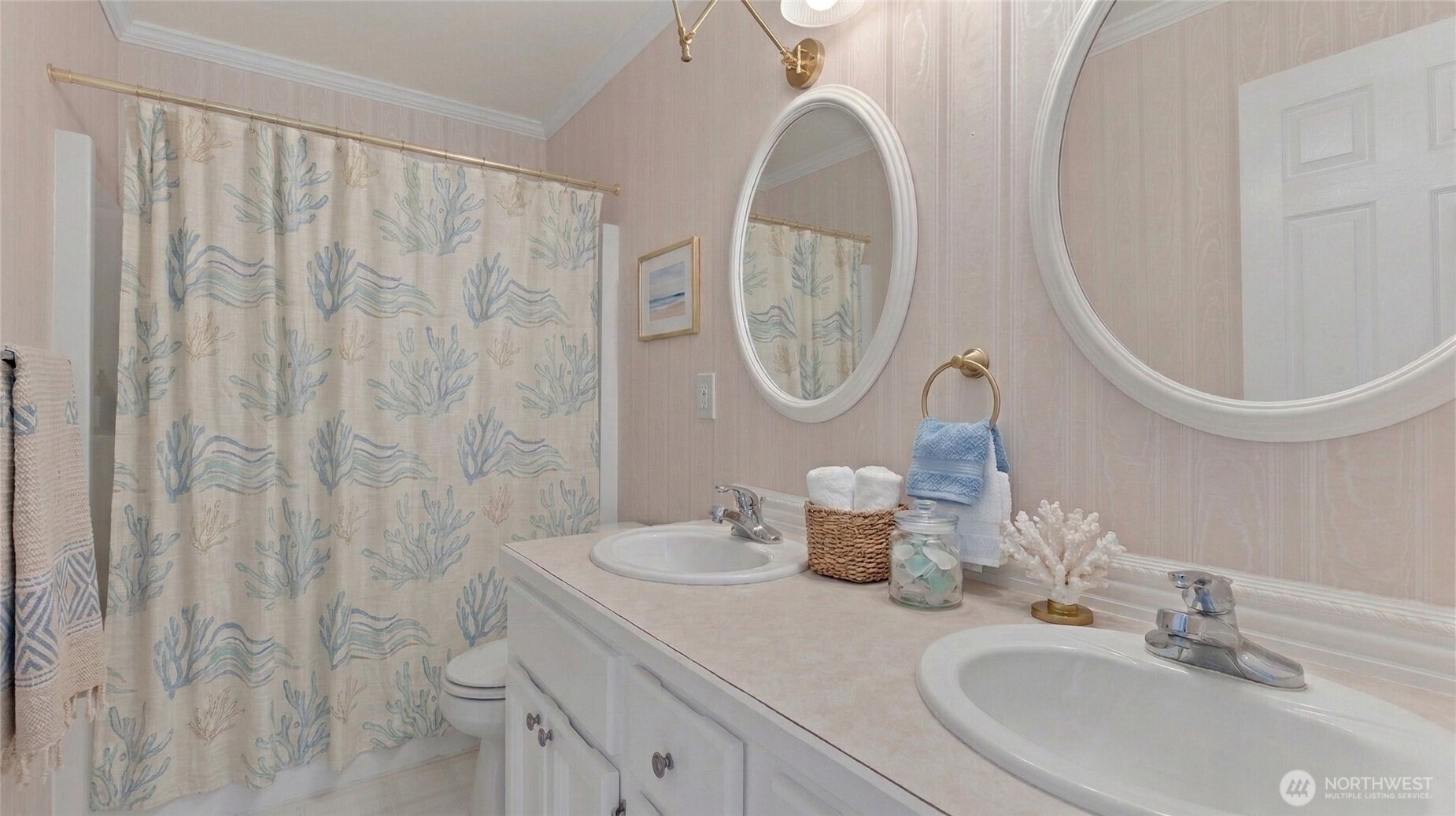1042 Shorecrest Place Camano Island WA 98282
