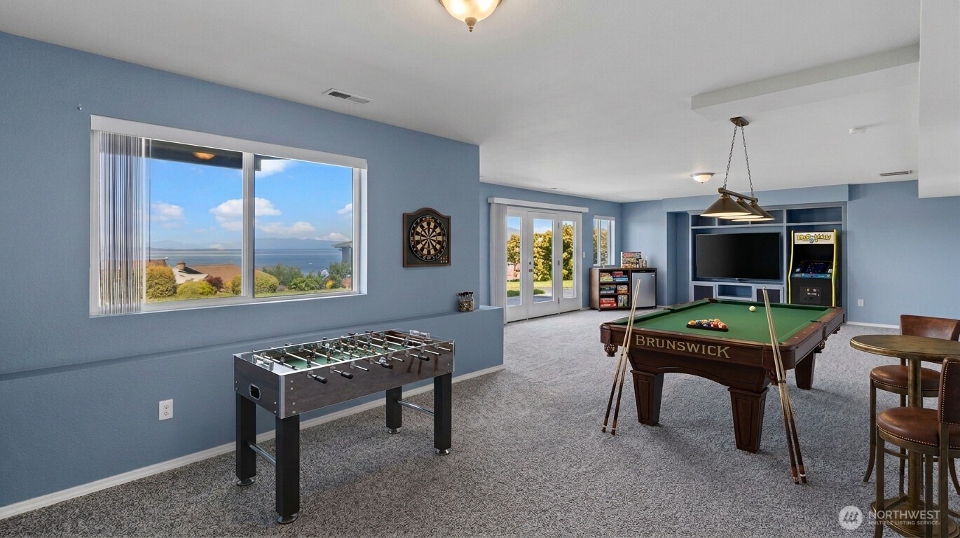 1042 Shorecrest Place Camano Island WA 98282