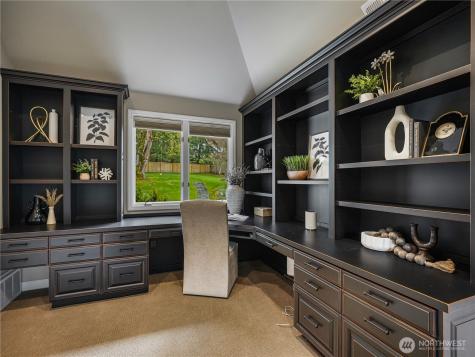 6158 162nd Place SE Bellevue WA 98006