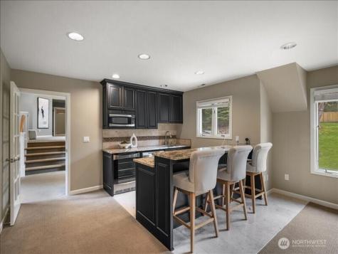 6158 162nd Place SE Bellevue WA 98006