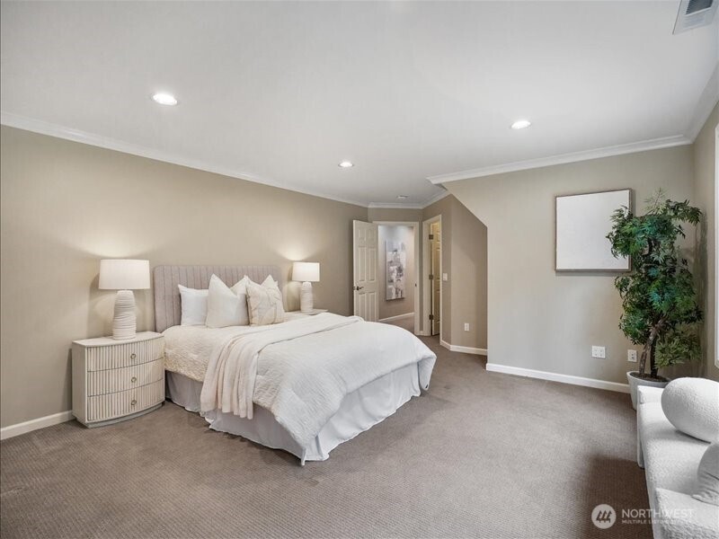 6158 162nd Place SE Bellevue WA 98006