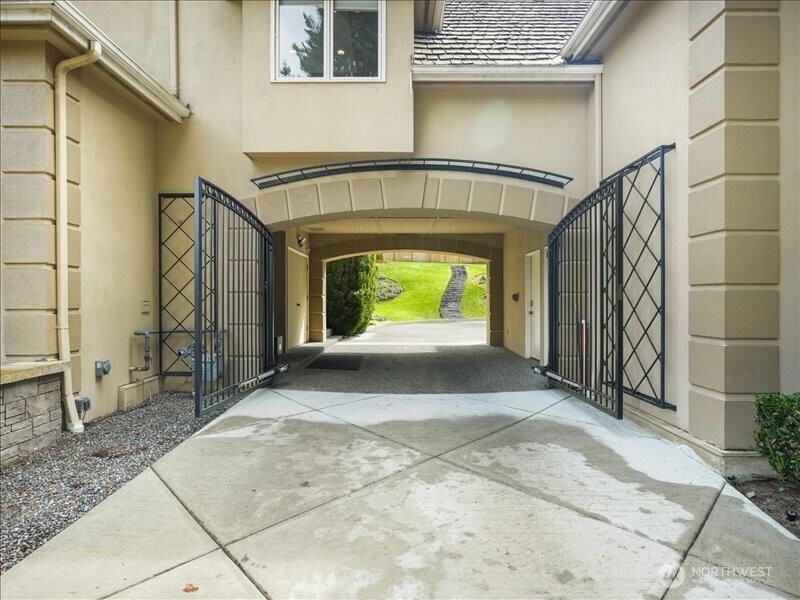 6158 162nd Place SE Bellevue WA 98006