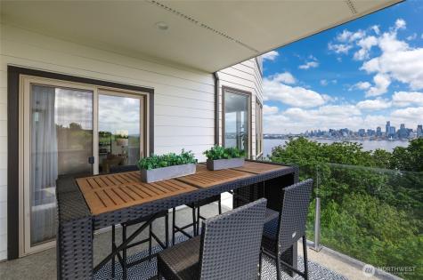 1428 Palm Avenue SW Seattle WA 98116