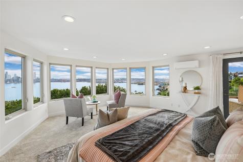 1428 Palm Avenue SW Seattle WA 98116