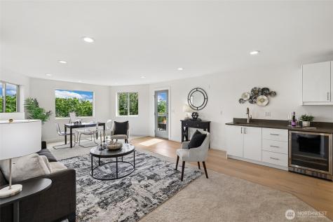 1428 Palm Avenue SW Seattle WA 98116