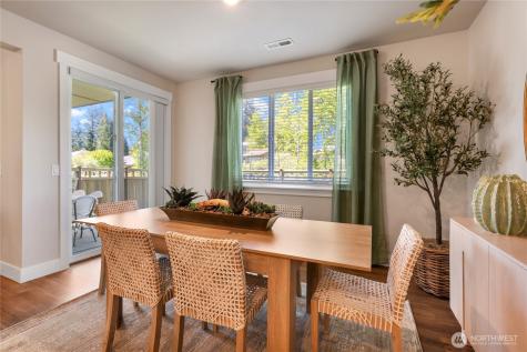 32120 Myrtle Avenue SE Black Diamond WA 98010