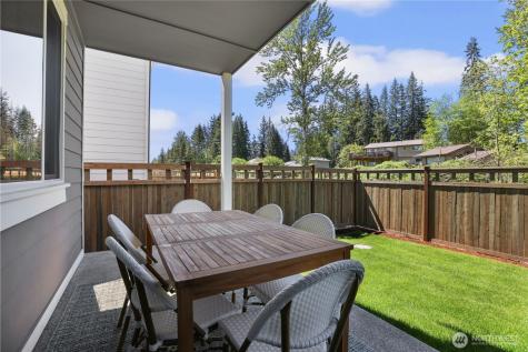 32120 Myrtle Avenue SE Black Diamond WA 98010