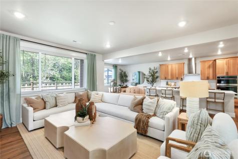 32120 Myrtle Avenue SE Black Diamond WA 98010