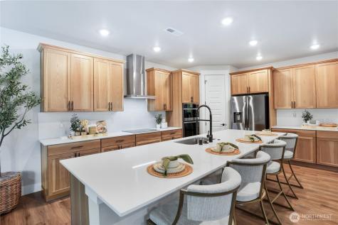 32120 Myrtle Avenue SE Black Diamond WA 98010