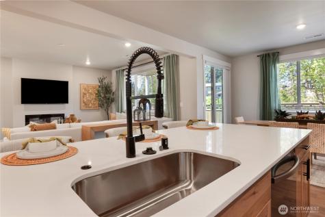 32120 Myrtle Avenue SE Black Diamond WA 98010
