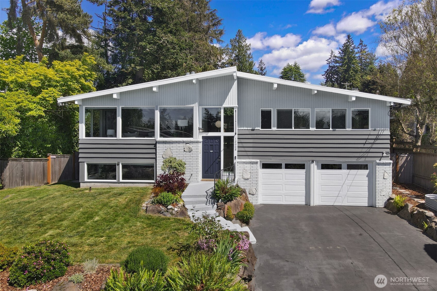 12008 9th Avenue NW Seattle WA 98177