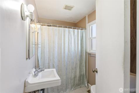 626 Highland Drive Wenatchee WA 98801