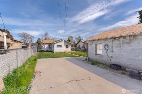 626 Highland Drive Wenatchee WA 98801