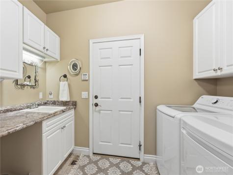 1845 Maple Street Wenatchee WA 98801