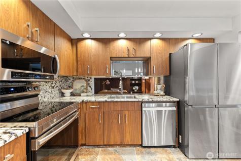 118 168th Avenue NE Bellevue WA 98008