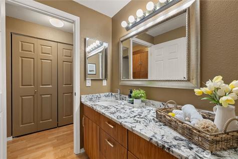 118 168th Avenue NE Bellevue WA 98008