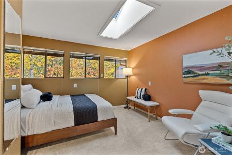 118 168th Avenue NE Bellevue WA 98008