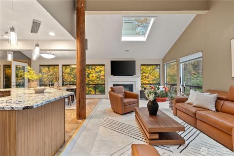 118 168th Avenue NE Bellevue WA 98008