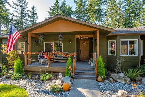 985 Lyndean Lane Oak Harbor WA 98277