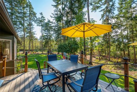 985 Lyndean Lane Oak Harbor WA 98277